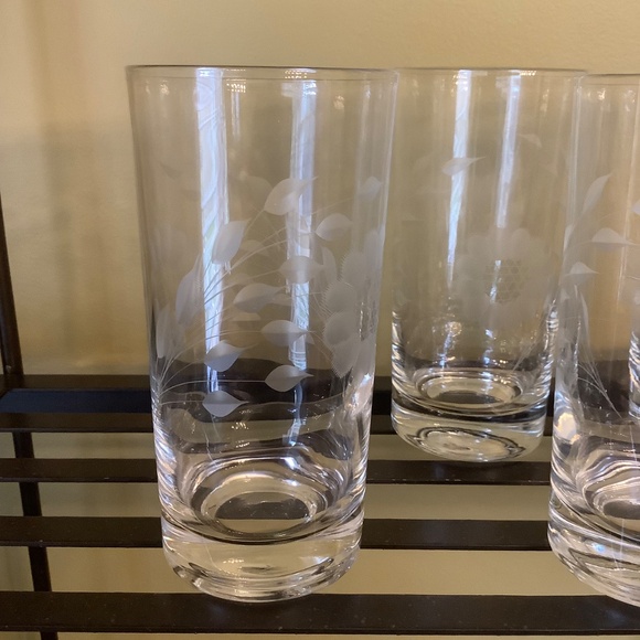 Vintage W J Hughes Cornflower Drinking Glasses (5) - Picture 2 of 2